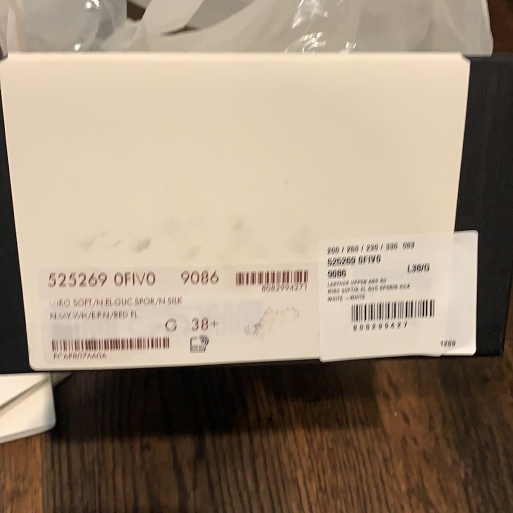 Gucci sneakers authentic. Worn several times and in good condition. - Picture 4 of 4